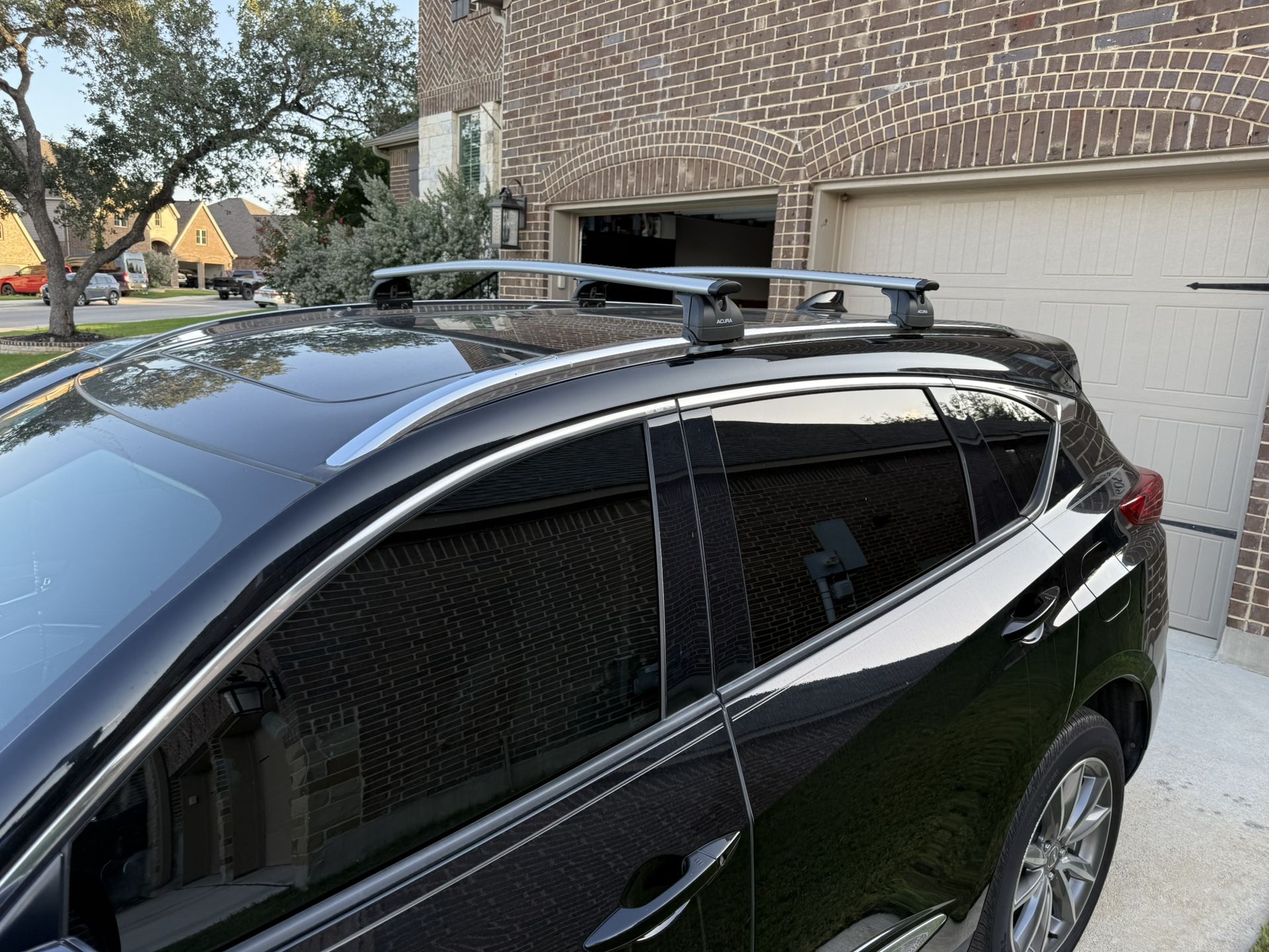 Acura RDX 2019 and up, OEM chrome roof rails