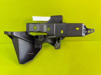 2019 - 2026 MAZDA 3 FRONT BUMPER LOWER LEFT BRACKET OEM BCKN-50191