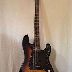 Squier Electric Bass- PJ