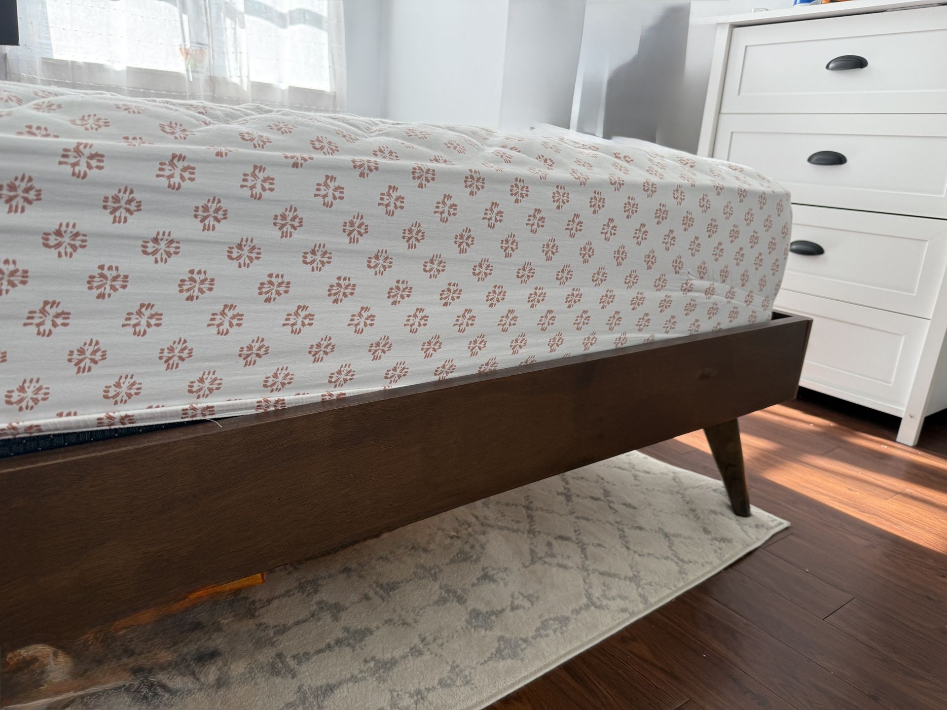 Queen Sized Bed Frame With Headboard 