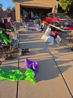 Yard sale!