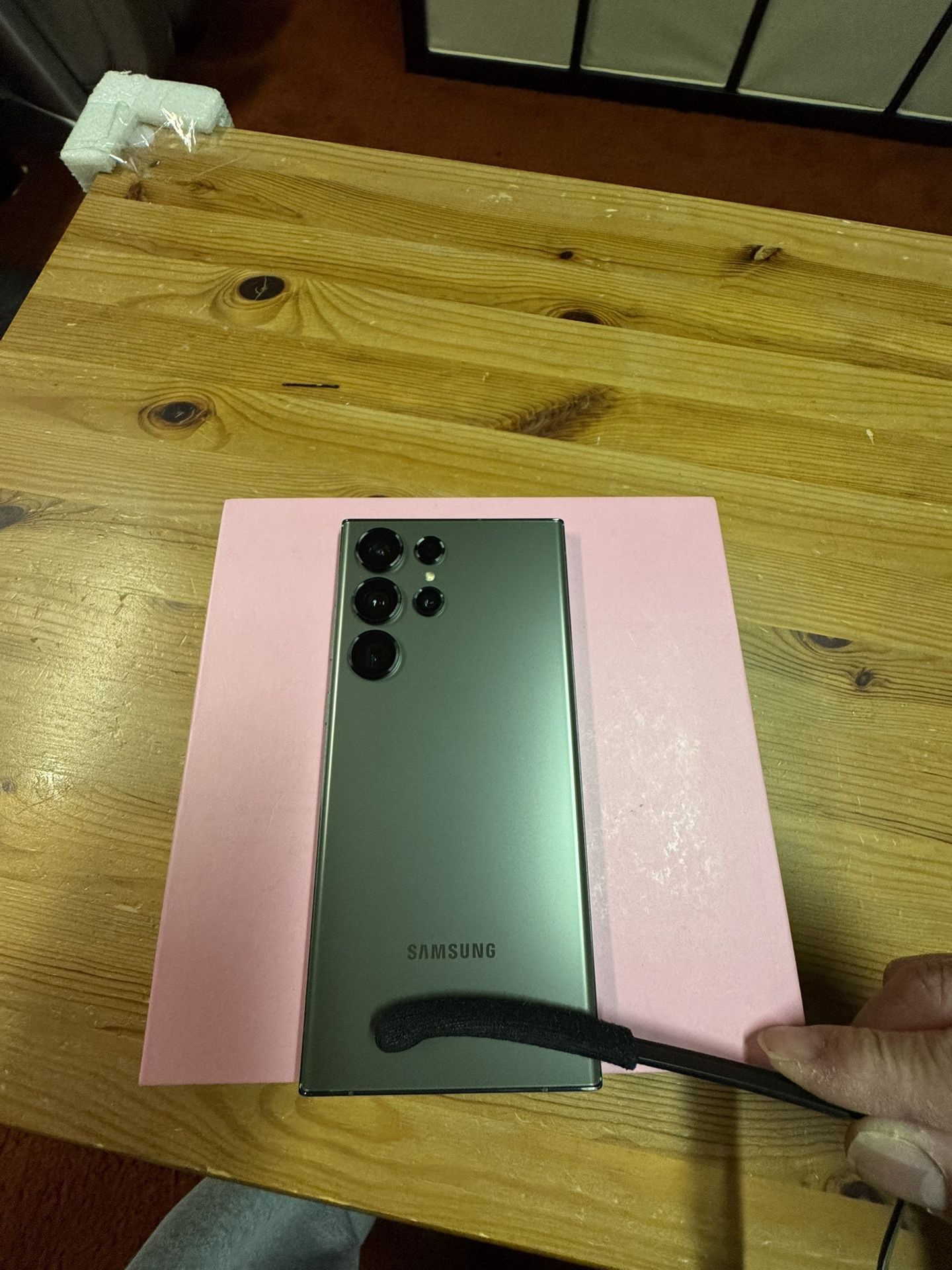 Samsung S23U Ultra, 512gb, Green in Good Condition. MUST SEE!!! UNLOCKED!!!