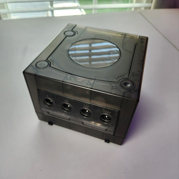 Custom Smoke Grey GameCube with SD Card disk drive replacement. Region Free!