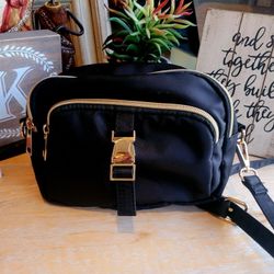 Live Well Crossbody Bag 