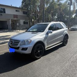 2010 Mercedes-Benz M-Class
