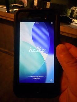 Apple iPhone SE
