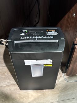 Paper shredder