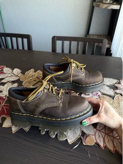 8053 ARC CRAZY HORSE LEATHER PLATFORMS