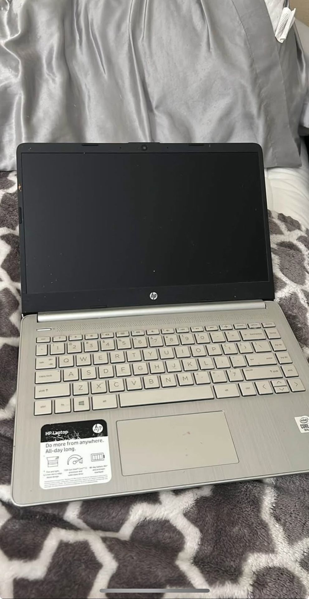 HP LAPTOP