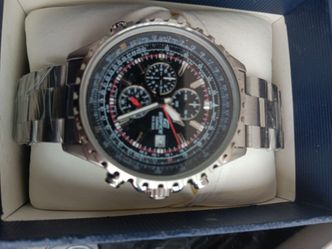 Bellos reloj. Asio nuevo de 250 a 150 en su caja sin usar