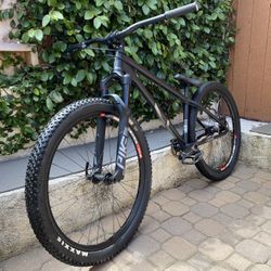 Yt dirt online jump bike