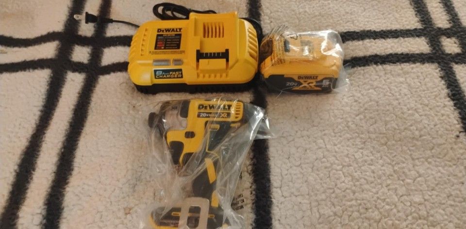 DeWalt XR Impact 20v