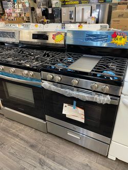 Gas Stoves Read Description