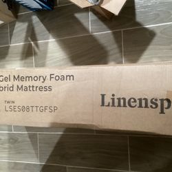 LINENSPA 8” Gel Memory Foam mattress 