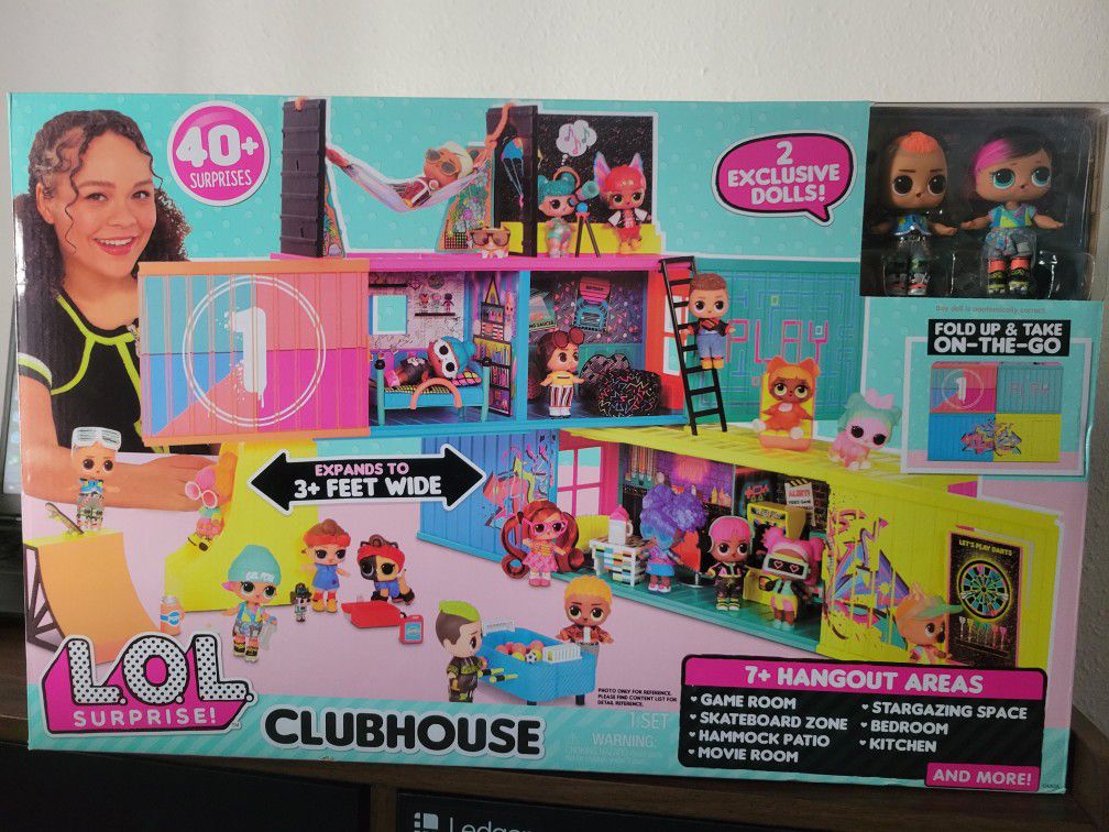 LOL Surprise Club House Playset With 40+ Surprises And 2 Exclusive Dolls