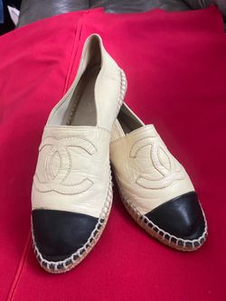 CHANEL W LOGO CC WOMEN SHOES