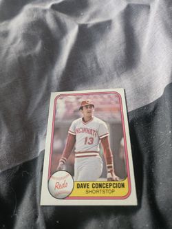 1981 Fleer Dave Concepcion Baseball Card 