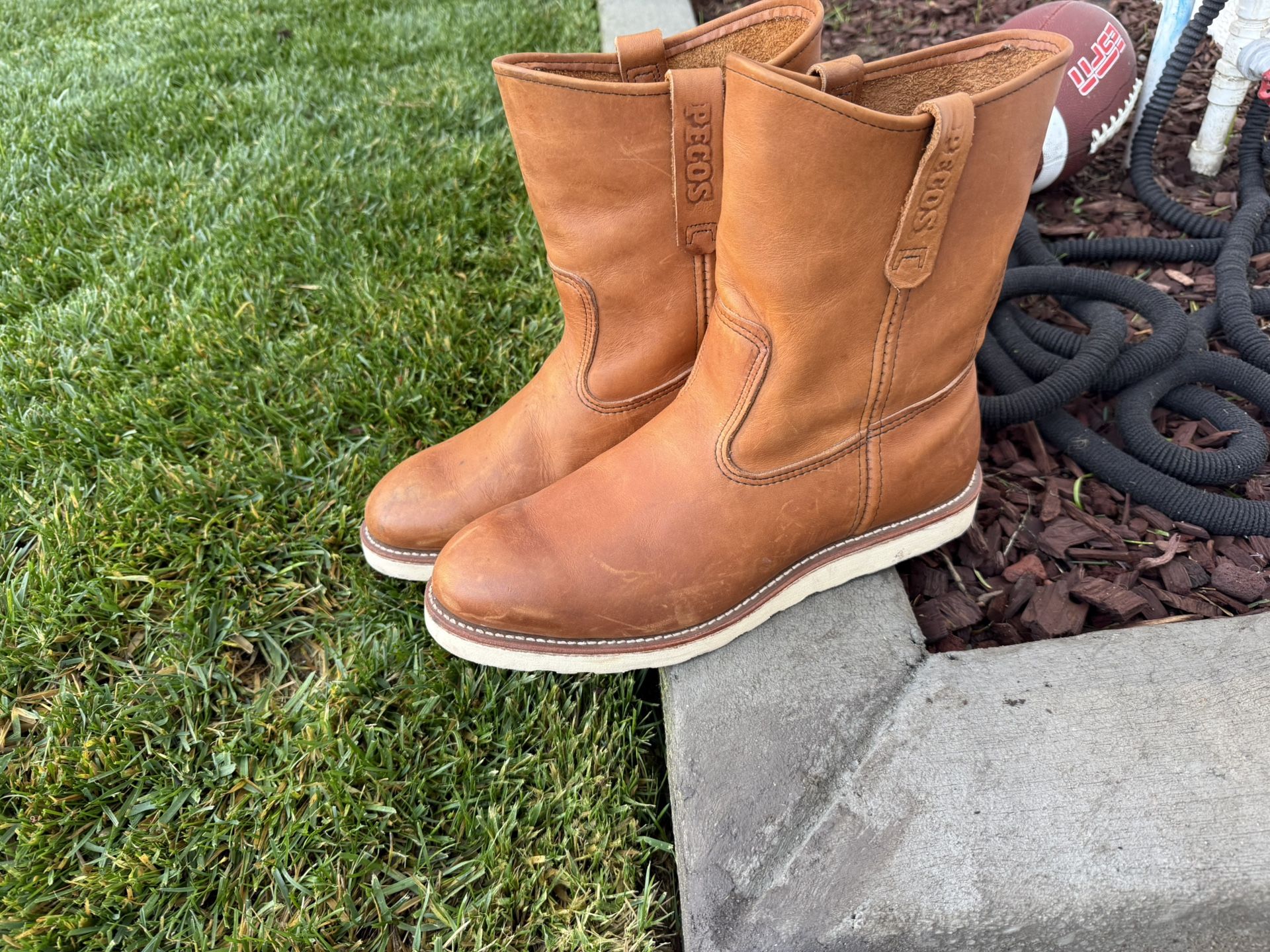 Redwing Pecos Boots Rare Pull On 11.5 Work Boots