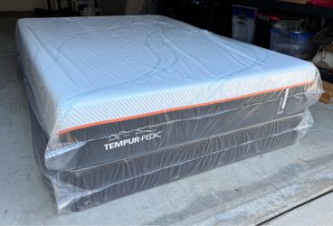 BRAND NEW Queen Size