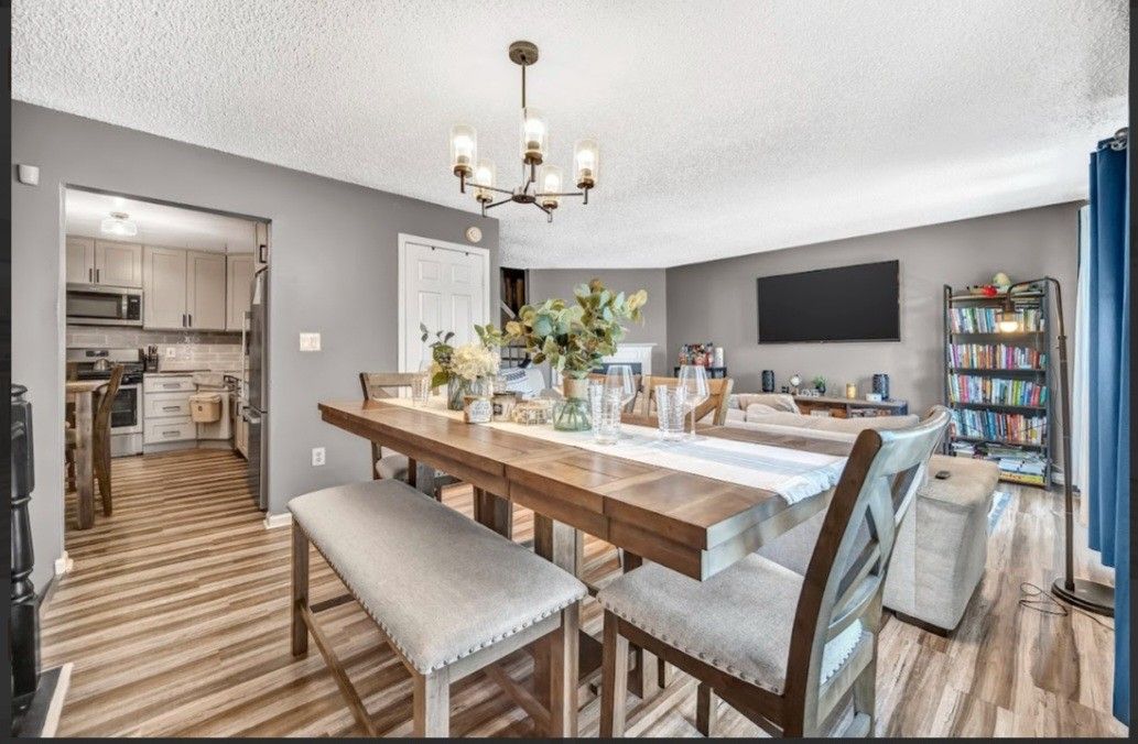 6 Seater Dining Table With Bench