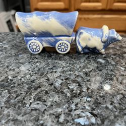Vintage Covered Wagon and Oxen Salt and Pepper Shakers.  Japan.  Preowned no stoppers.  