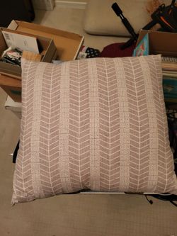 Decorative pillow