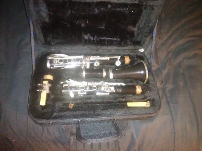 SELMER  MADE IN USA CLARINET