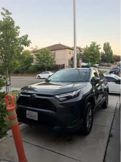 2025 RAV4 XLE