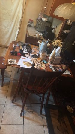 Kitchen table