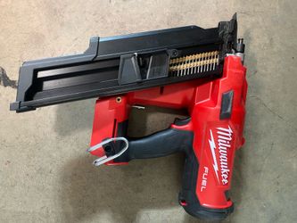 Milwaukee cordless framing gun