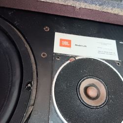 Jbl Speak. ..Call only 