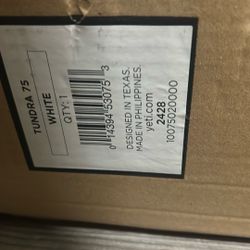 Yeti Cooler Tundra 75 Brand New!