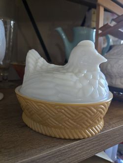 Vintage Hen On A Nest - AVON