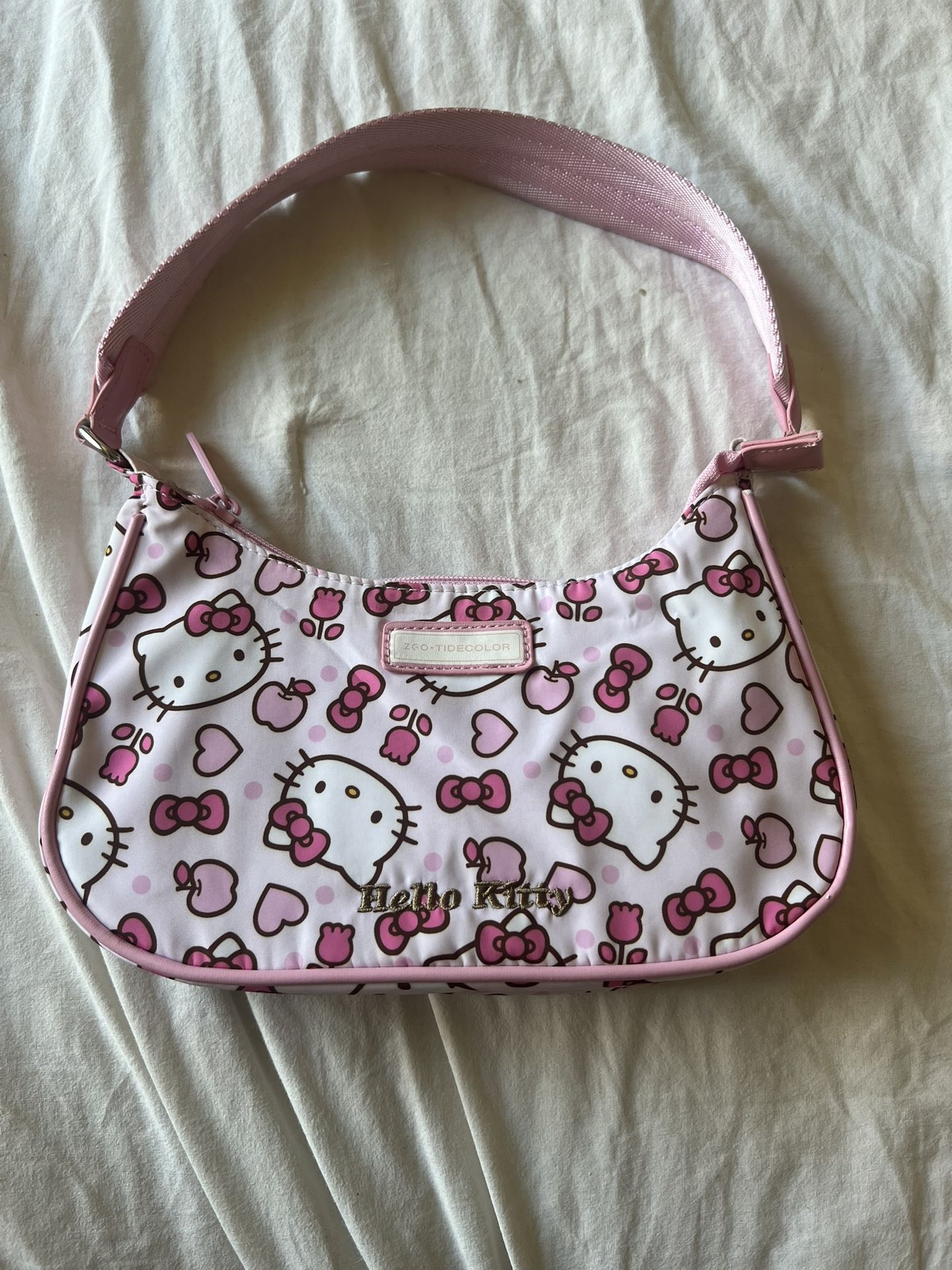Hello Kitty purse