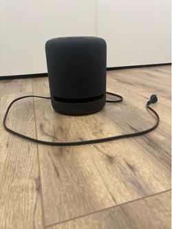 Amazon echo studio smart speaker with Alexa retail (300)