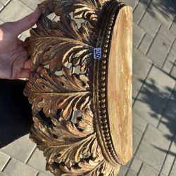 Ornate Gold Wall Shelf – Carved Acanthus Leaf Design