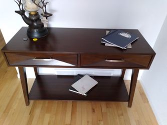 Modern Tables
