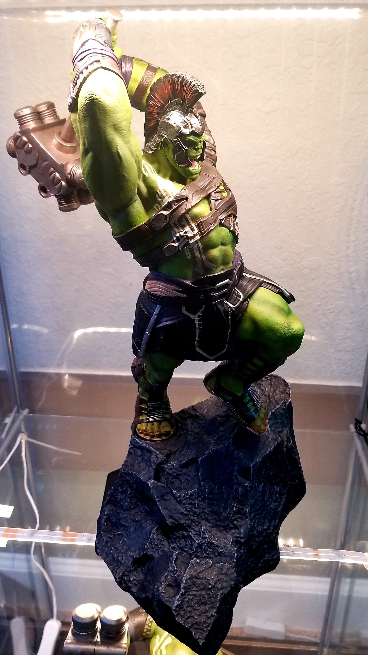 Thor Ragnarok - Hulk - Sideshow action figure