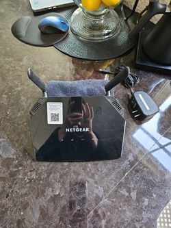 NETGEAR ROUTER