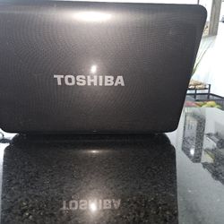 Laptop TOSHIBA WINDOWS 7