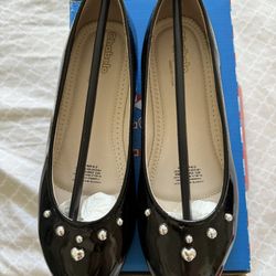 Flats (girls) Size 23 