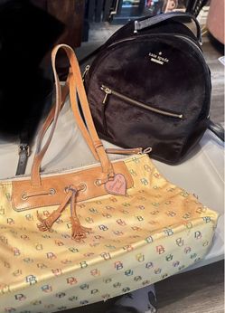 Women’s Purses 