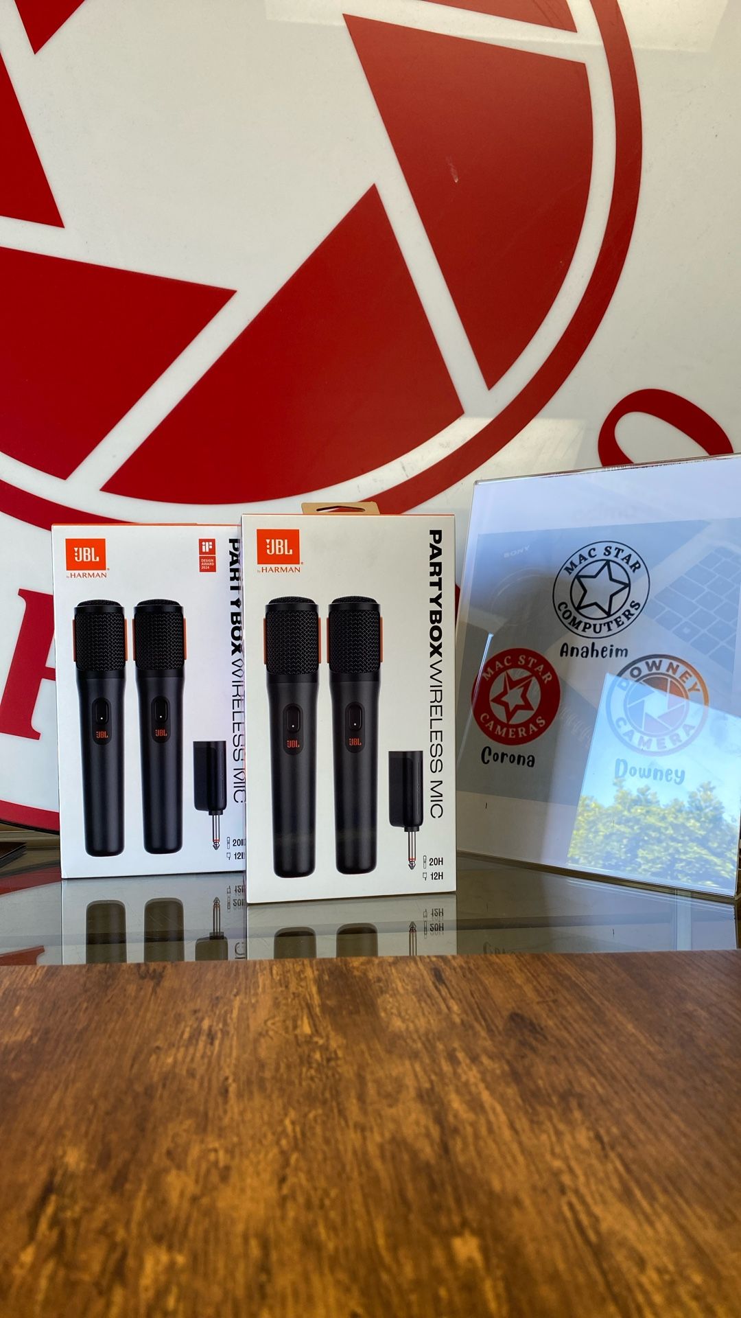 JBL PartyBox Wireless Mic 2