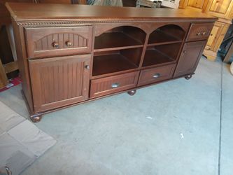 Credenza