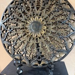 Resin Floral Plaque with Stand