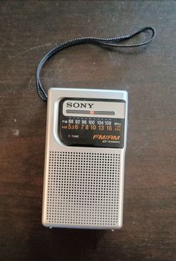 Vintage sony radio