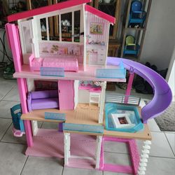 Barbie Doll Play House Toy 