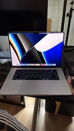 Apple MacBook Pro 16-Inch 2021 | M1 Pro | 16GB RAM | 512GB SSD