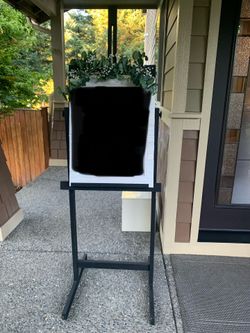 Black Metal Easel (heavy duty)
