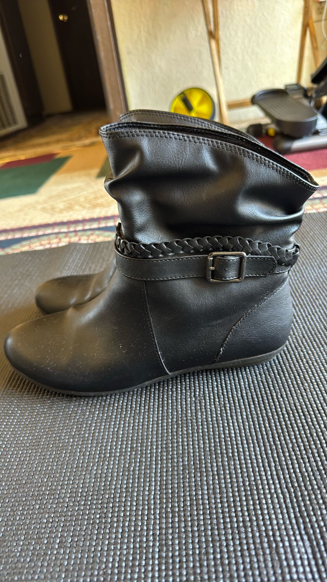 Women’s Boots